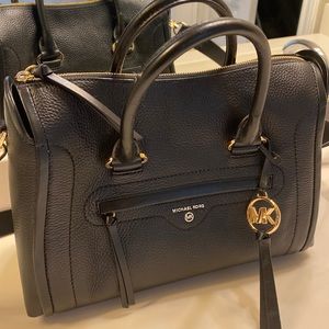 New Michael Kors handbag